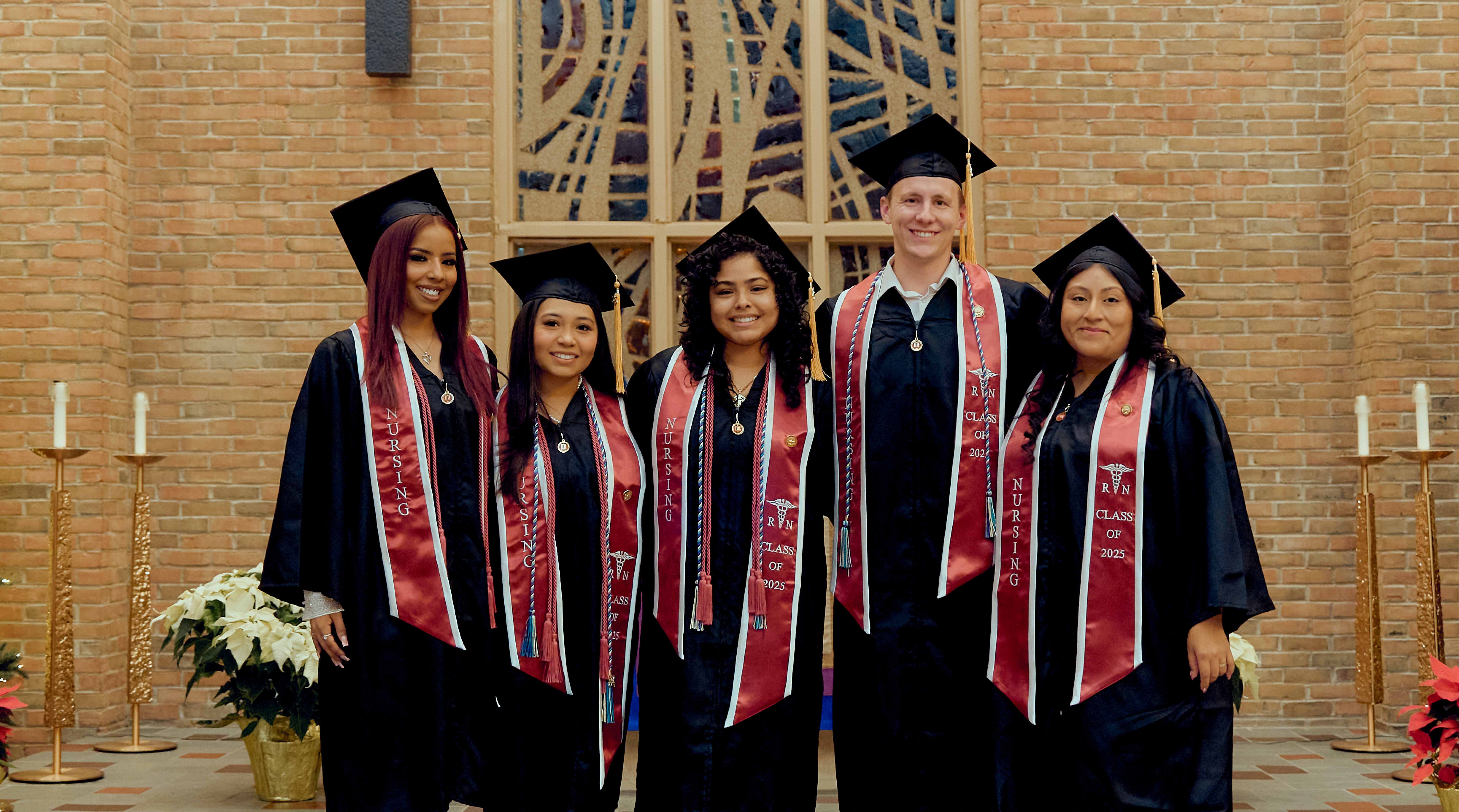 1660x924 News Nursing Grad image_lr.jpg