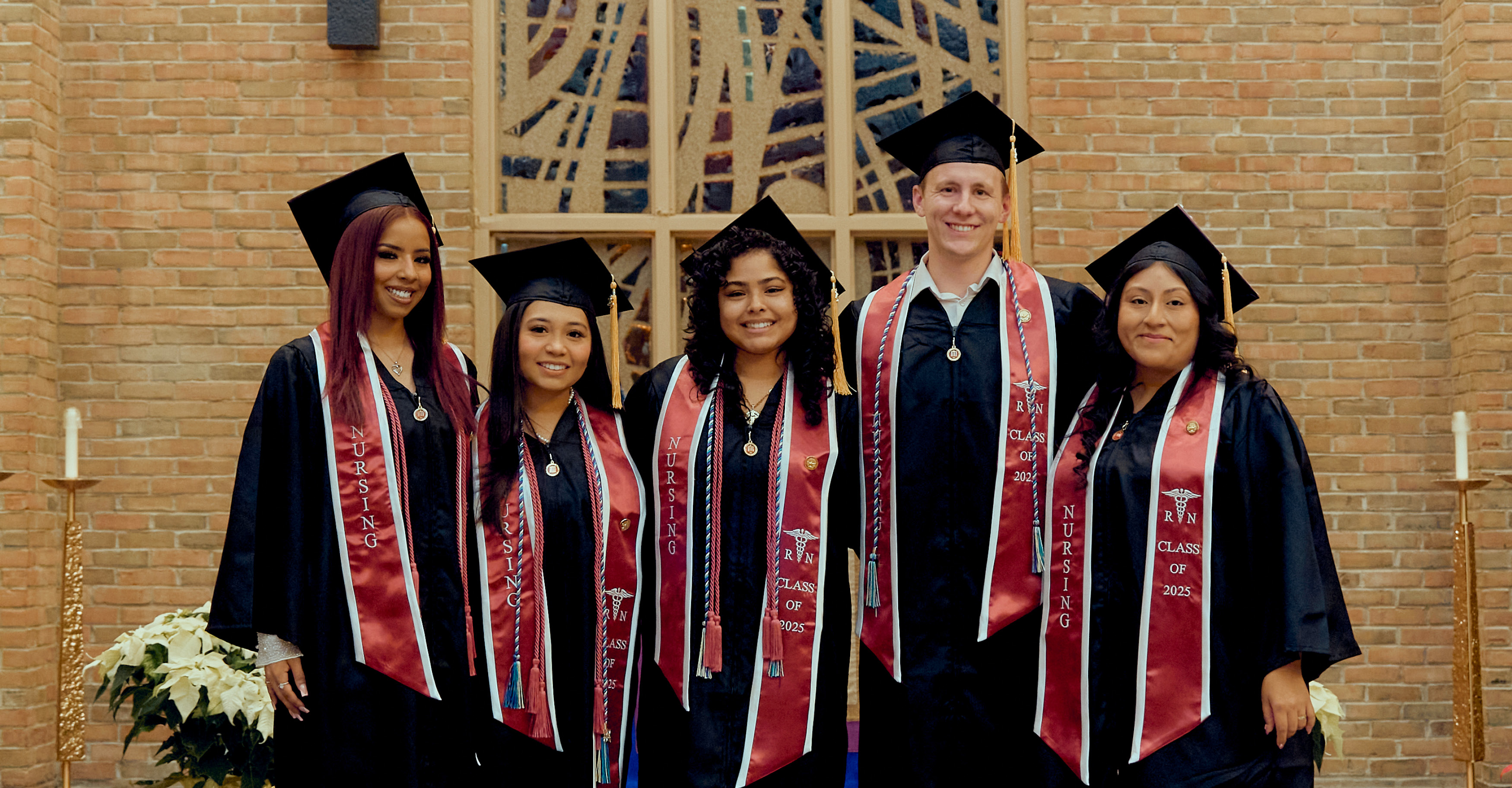 840x438 News Nursing Grad image.jpg