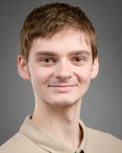 Pre-Seminary senior Evan Magness receives Regent&rsquo;s Scholarship Award from Concordia Theological Seminary in Fort Wayne, Ind. 